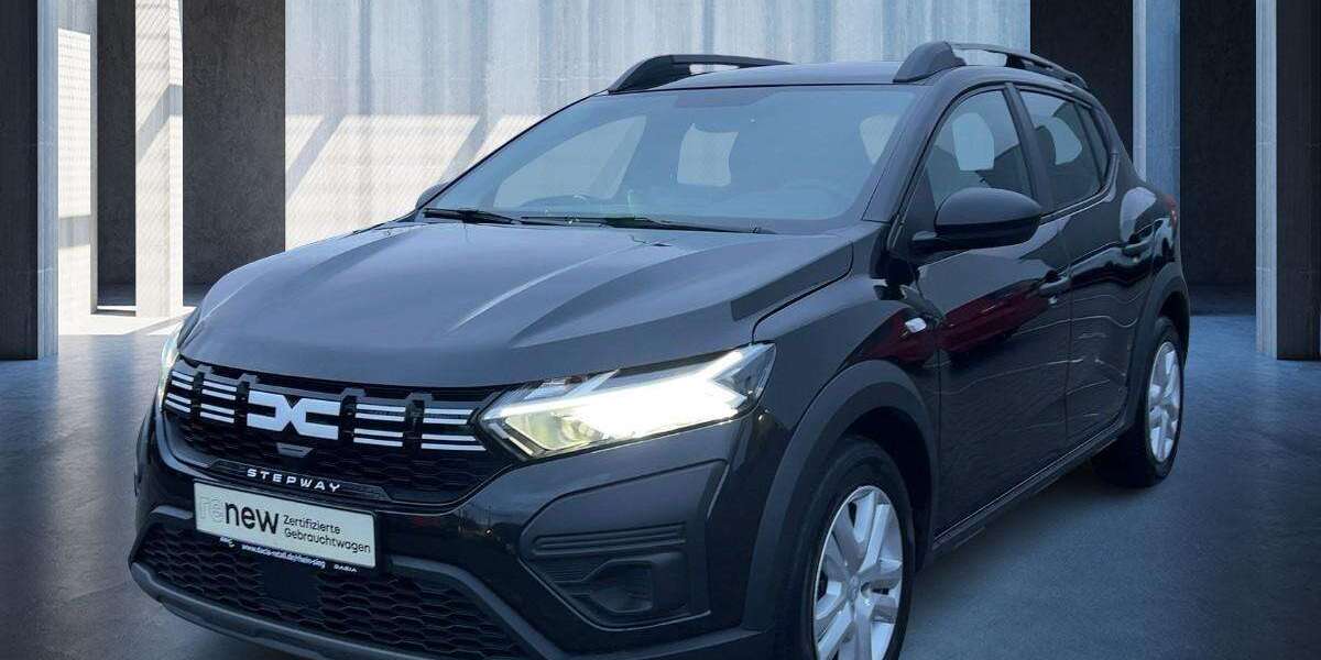 Dacia Sandero 12.000 km 15.400 &euro; Köln 50939