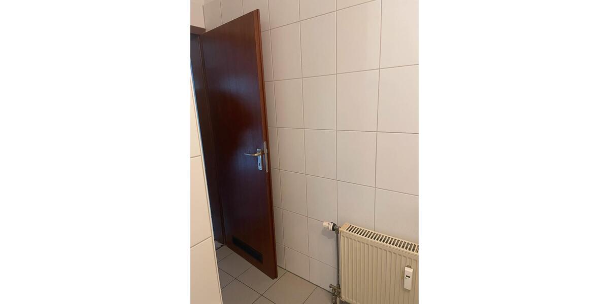 Etagenwohnung Bergisch Gladbach Alt-Frankenforst - 3 Zimmer, 94 m&sup2;, 1.570&euro; | Angebot:25478998