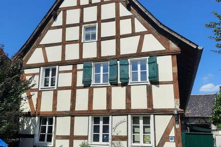 Haus Bornheim - 10 Zimmer, 270 m&sup2;, 769.000&euro; | Angebot:27024630