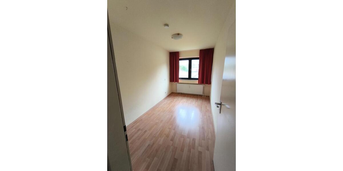 Hochparterre Siegburg - 3 Zimmer, 72 m&sup2;, 230.000&euro; | Angebot:24774575