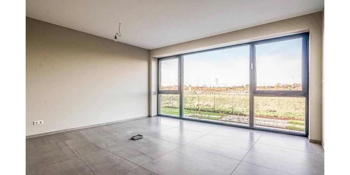 Gewerbeobjekt Hürth Kalscheuren - 4 Zimmer, 226 m&sup2;, 2.938&euro; | Angebot:24056757