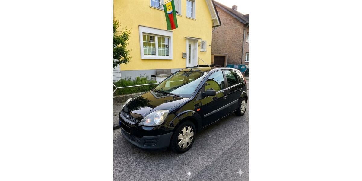 Ford Fiesta 123.256 km 1.500 &euro; Troisdorf 53842