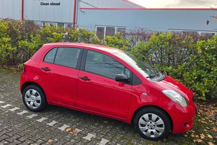 Toyota Yaris 136.000 km 2.950 € Hürth 50354