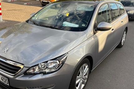 Peugeot 308 137.000 km 6.199 &euro; Sankt Augustin 53757