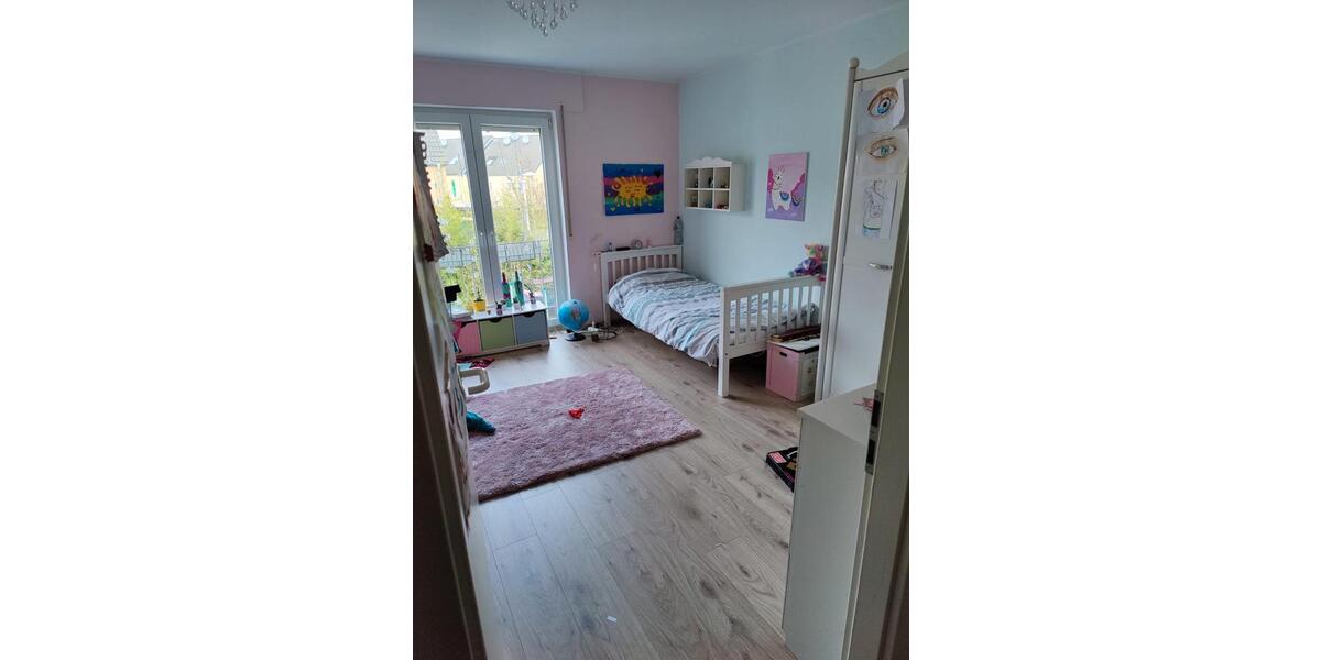 Reihenhaus Frechen - 4 Zimmer, 120 m&sup2;, 2.000&euro; | Angebot:26135309