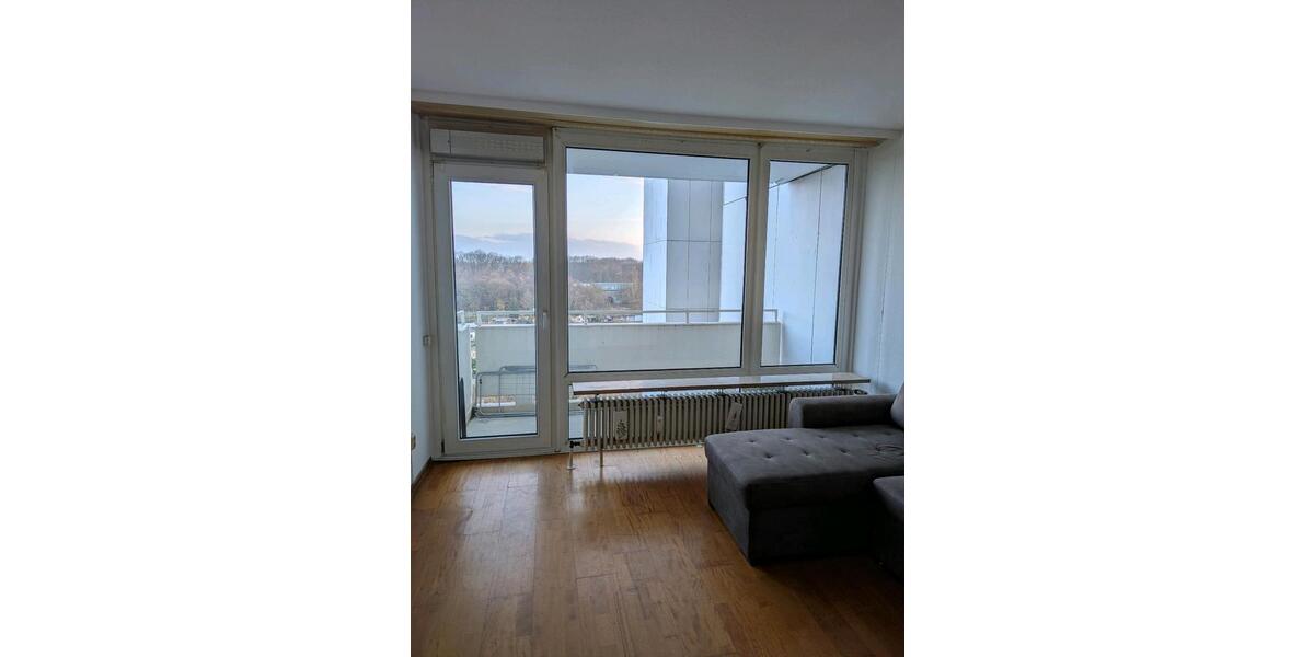 3ZiKüBadWC_Balkon_Loggia_Keller_1.200 kalt_Kôln Poll 3 zimmer