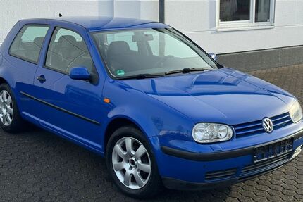 VW Golf 215.000 km 2.999 € Troisdorf 53842