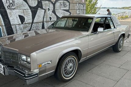 Cadillac Eldorado 100.000 km 13.400 € Düsseldorf 40489