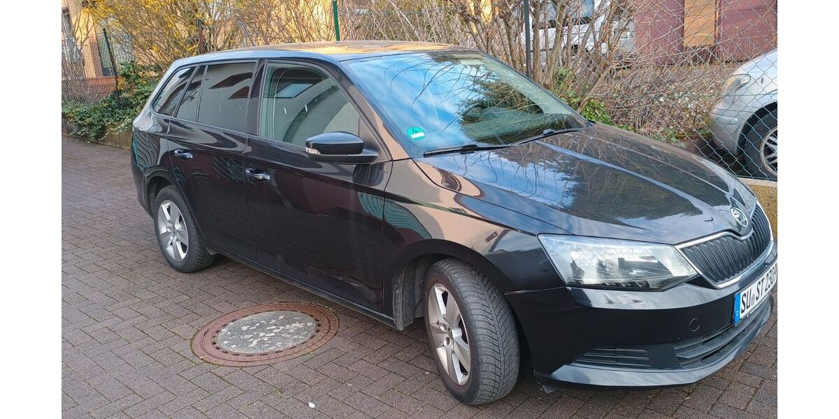 Skoda Fabia 106.000 km 6.499 &euro; Niederkassel 53859