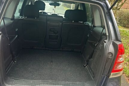 Opel Zafira Life 182.000 km 3.900 &euro; Köln 51109