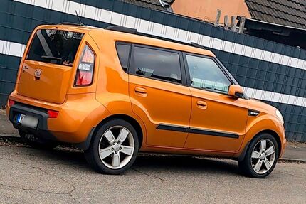 Kia Soul 196.000 km 2.900 &euro; Köln 50679