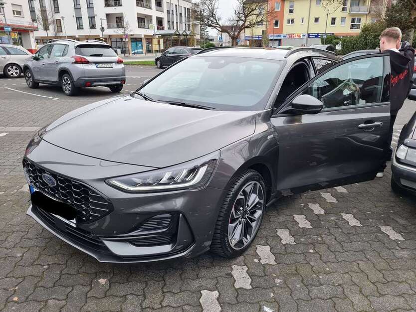 Ford Focus 35.000 km 20.950 € Lohmar 53797