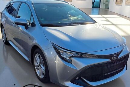 Toyota Corolla 45.800 km 23.990 € Bonn OT Pützchen 53229