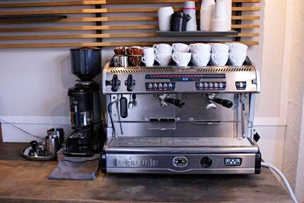 Arbeitsplätze & Büros in Coworking-Space mit viel Platz in Köln-Godorf - All-in-Miete zimmer