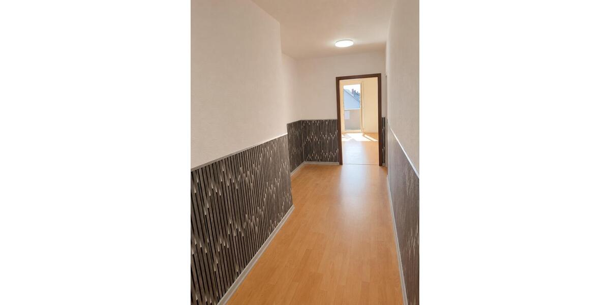 Etagenwohnung Bergisch Gladbach Gronau - 2 Zimmer, 71 m&sup2;, 175.000&euro; | Angebot:26920829