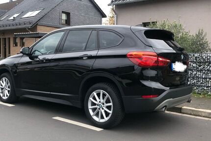 BMW X1 111.000 km 18.100 &euro; Leverkusen 51373