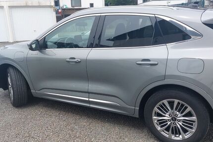 Ford Kuga 40.000 km 24.800 &euro; Overath 51491