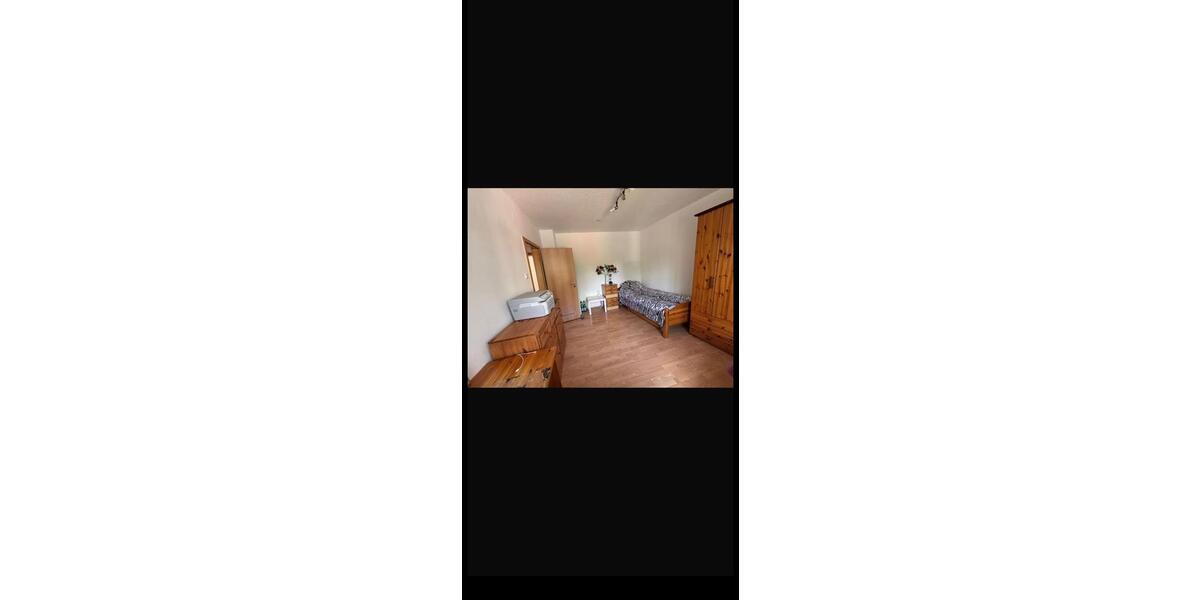 Etagenwohnung Köln Kalk - 3 Zimmer, 62 m&sup2;, 250.000&euro; | Angebot:27071403