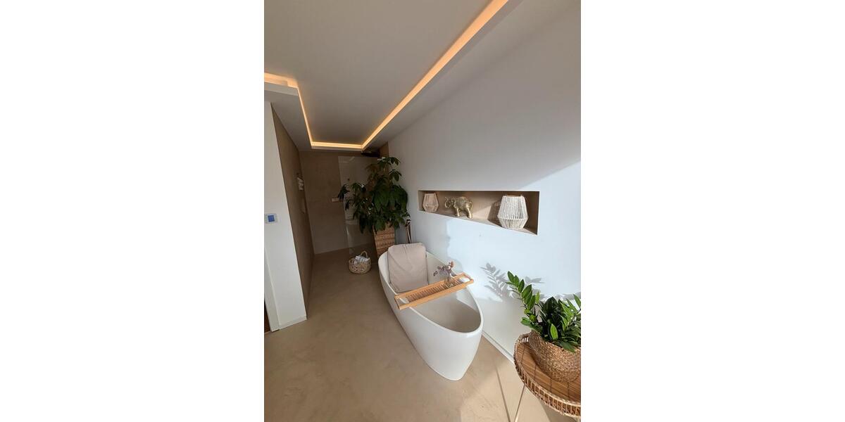 Einfamilienhaus Bonn Beuel-Mitte - 3.5 Zimmer, 130 m&sup2;, 2.700&euro; | Angebot:26397463