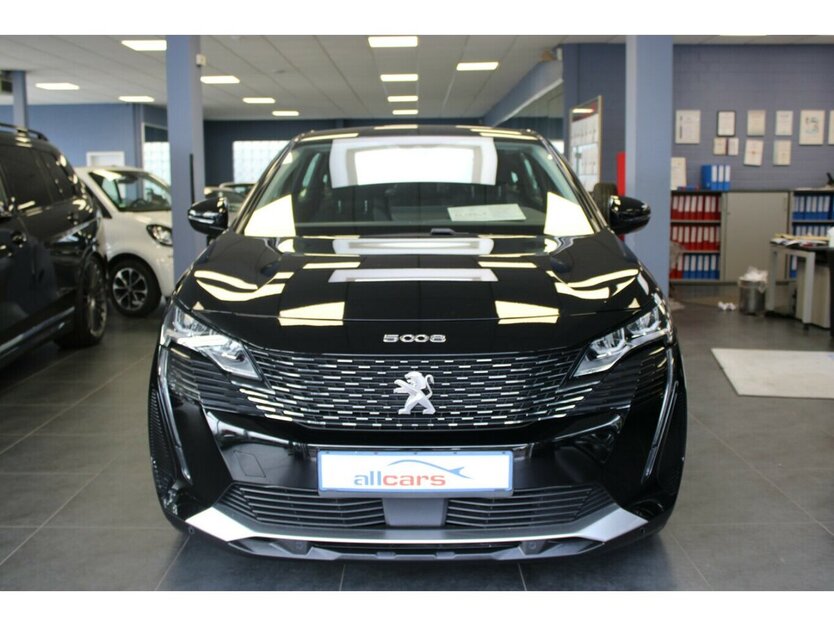 Peugeot 5008 BlueHDi Active Pack - 7 Sitzer - 27.732 km 22.980 € Euskirchen 53881