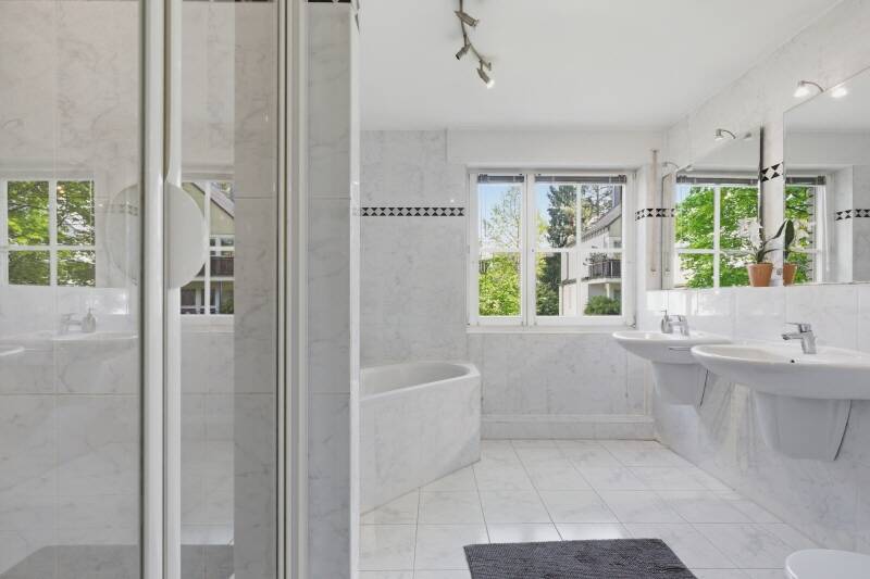 Doppelhaushälfte Köln Marienburg - 5 Zimmer, 158 m&sup2;, 1.390.000&euro; | Angebot:26499010