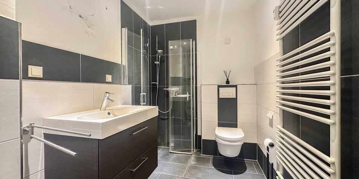 Etagenwohnung Köln Ehrenfeld - 2 Zimmer, 52 m&sup2;, 199.000&euro; | Angebot:26584497
