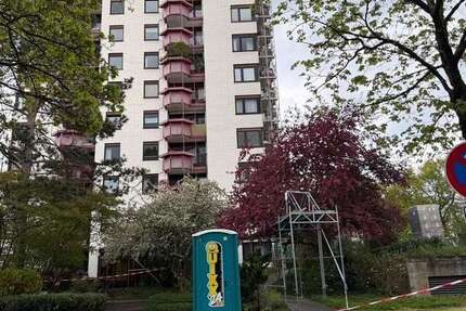 Wohnung zum Kaufen in Bergisch Gladbach 239.000 € 75 m²