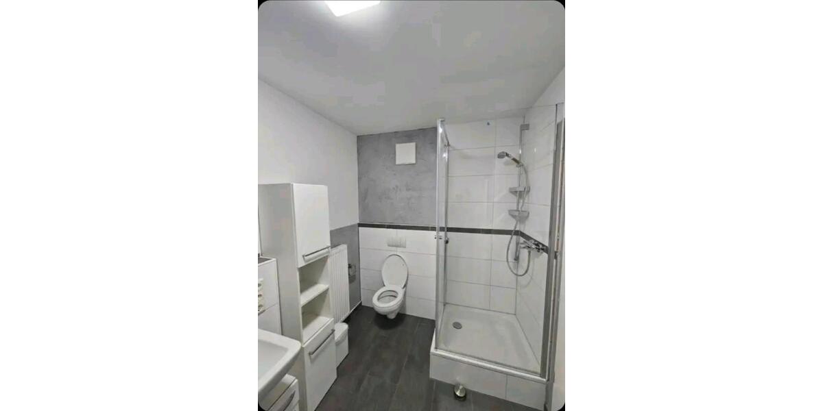 Reihenhaus Köln Kalk - 5 Zimmer, 127 m&sup2;, 2.200&euro; | Angebot:25163560