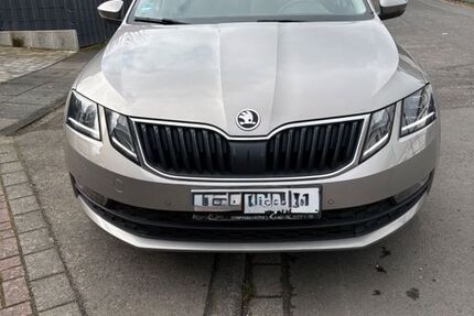 Skoda Octavia 111.000 km 15.500 &euro; Alfter 53347