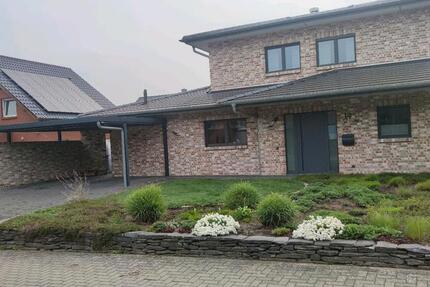 Bungalow mit Turm, EinliegerWohnung