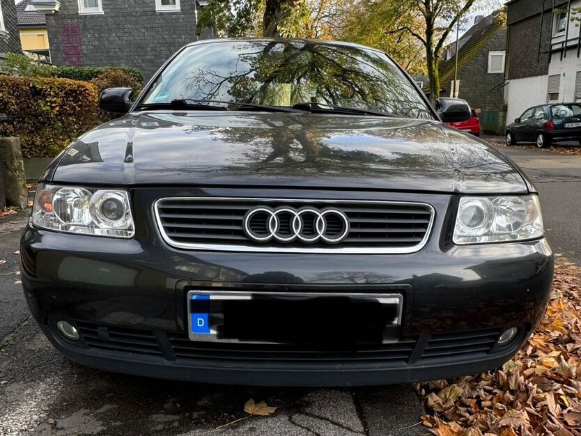 Audi A3 235.784 km 900 € Remscheid 42859