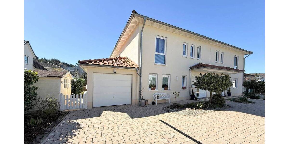 Doppelhaushälfte Overath - 4 Zimmer, 152 m&sup2;, 785.000&euro; | Angebot:26192128