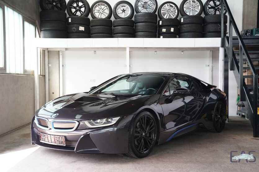 BMW i8 129.120 km 54.990 € Niederkassel 53859