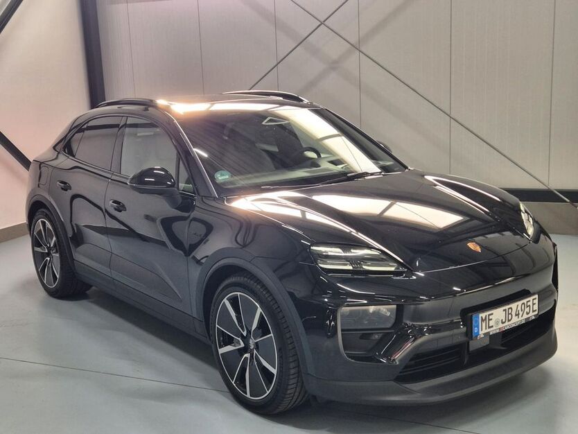 Porsche Macan 15.000 km 99.889 € Haan 42781