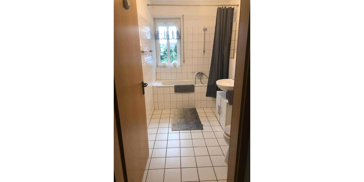 Etagenwohnung Bergheim - 3 Zimmer, 78 m&sup2;, 219.000&euro; | Angebot:26169704