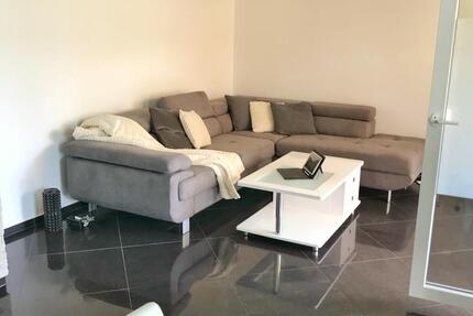 Sanierte Drei Zimmer Wohnung 3 zimmer