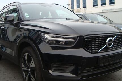 Volvo XC40 143.650 km 22.900 € Köln 51149