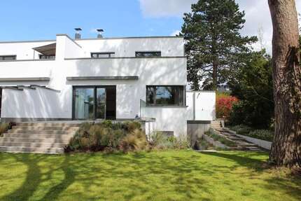 Haus Sankt Augustin Niederberg - 5 Zimmer, 230 m&sup2;, 3.500&euro; | Angebot:25921266