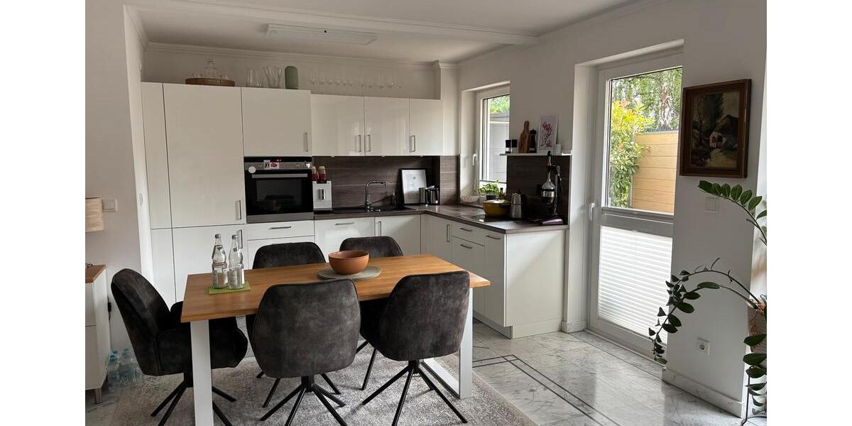 Erdgeschoßwohnung Solingen Ohligs - 2 Zimmer, 65 m&sup2;, 1.100&euro; | Angebot:25906213