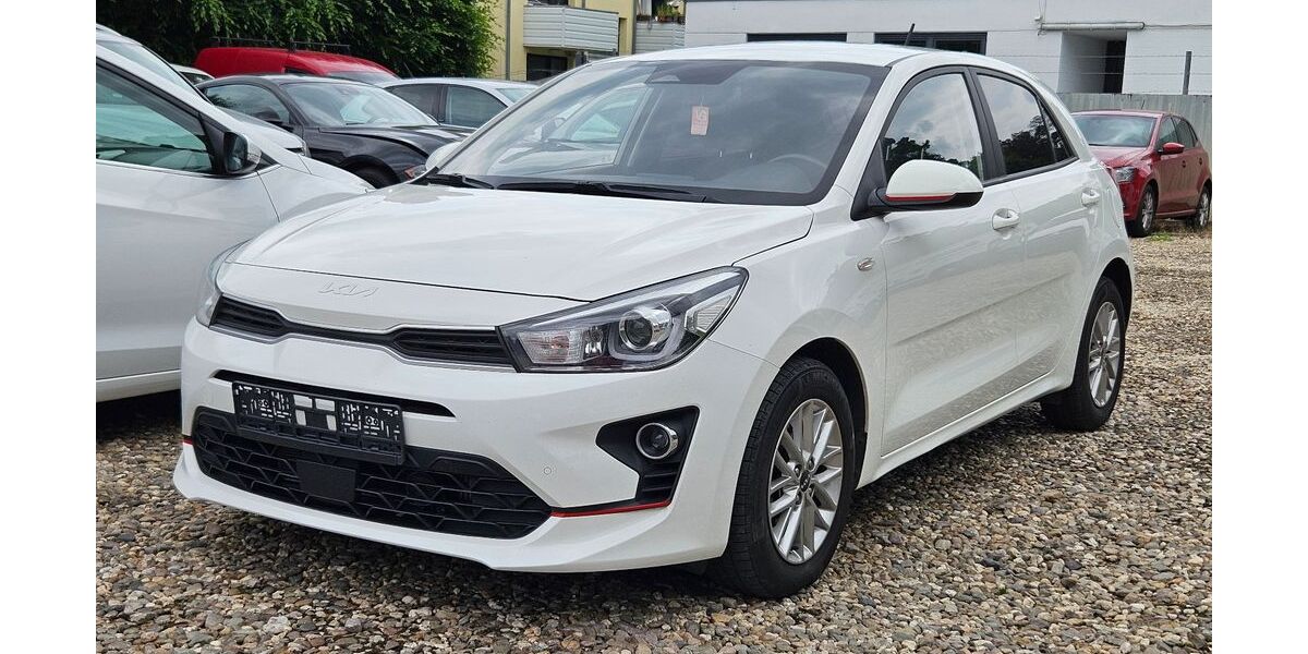 Kia Rio 27.882 km 14.400 &euro; Bonn 53179
