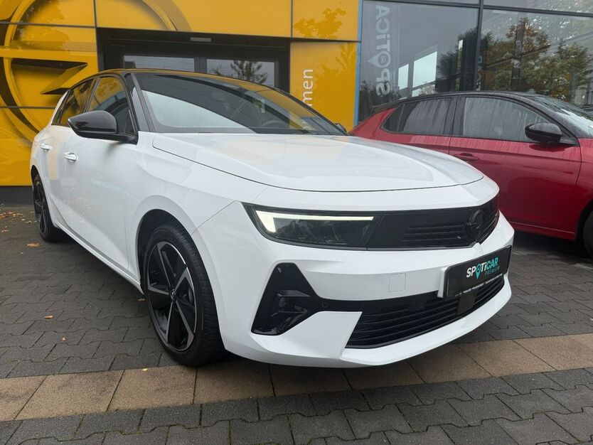 Opel Astra 8.950 km 23.950 € Bornheim 53332