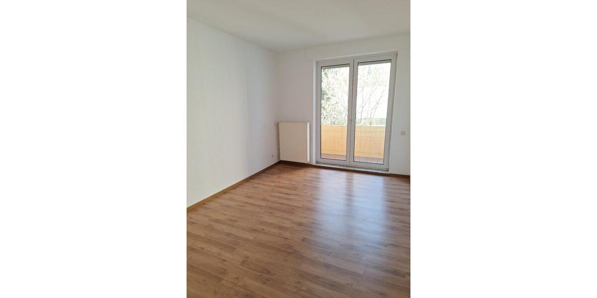 Etagenwohnung Solingen - 3 Zimmer, 80 m&sup2;, 560&euro; | Angebot:25439042