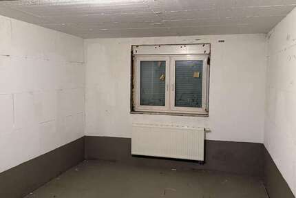 Halle in Bornheim 400 € 60 m² zimmer