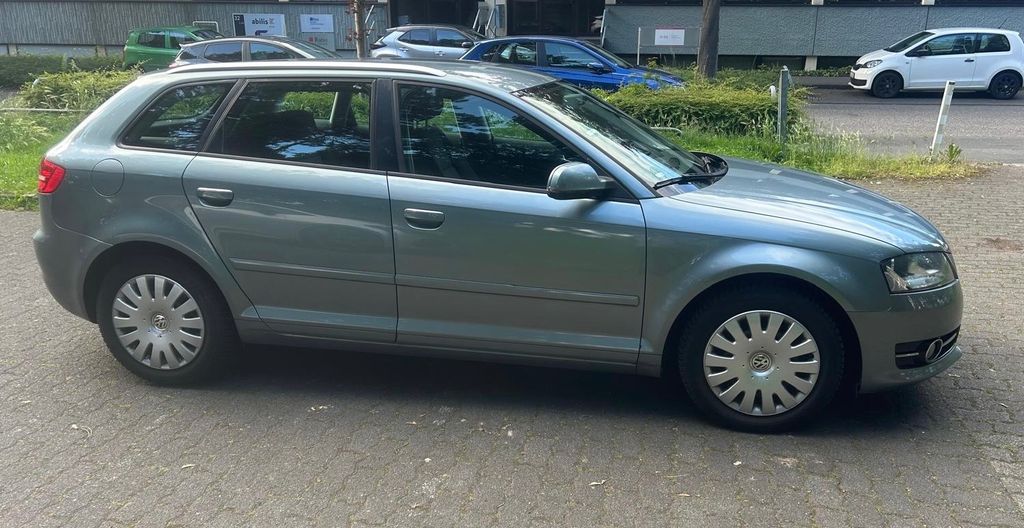 Audi A3 233.658 km 5.300 &euro; Bonn 53123