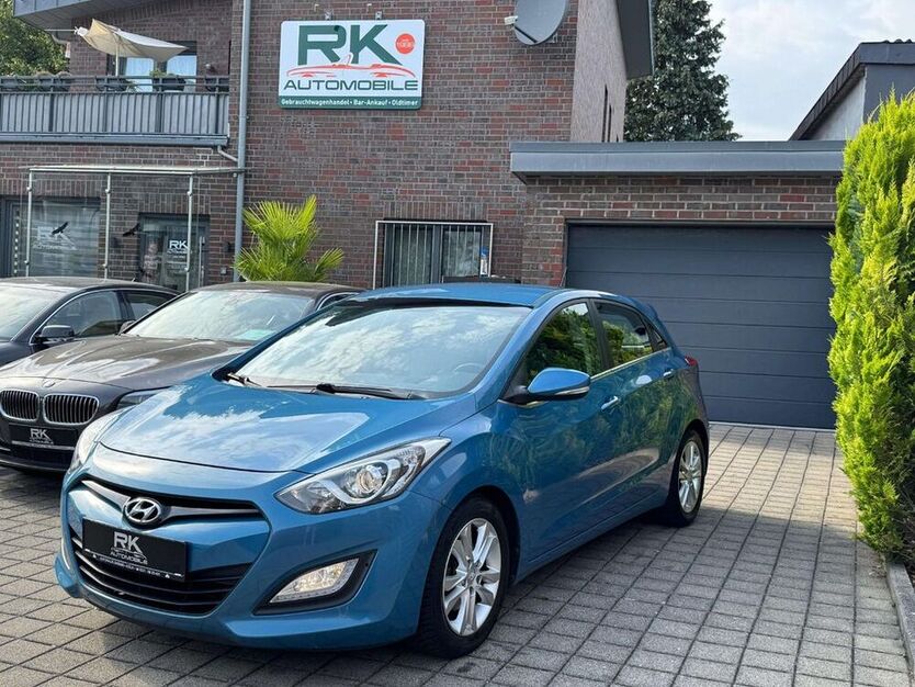 i30