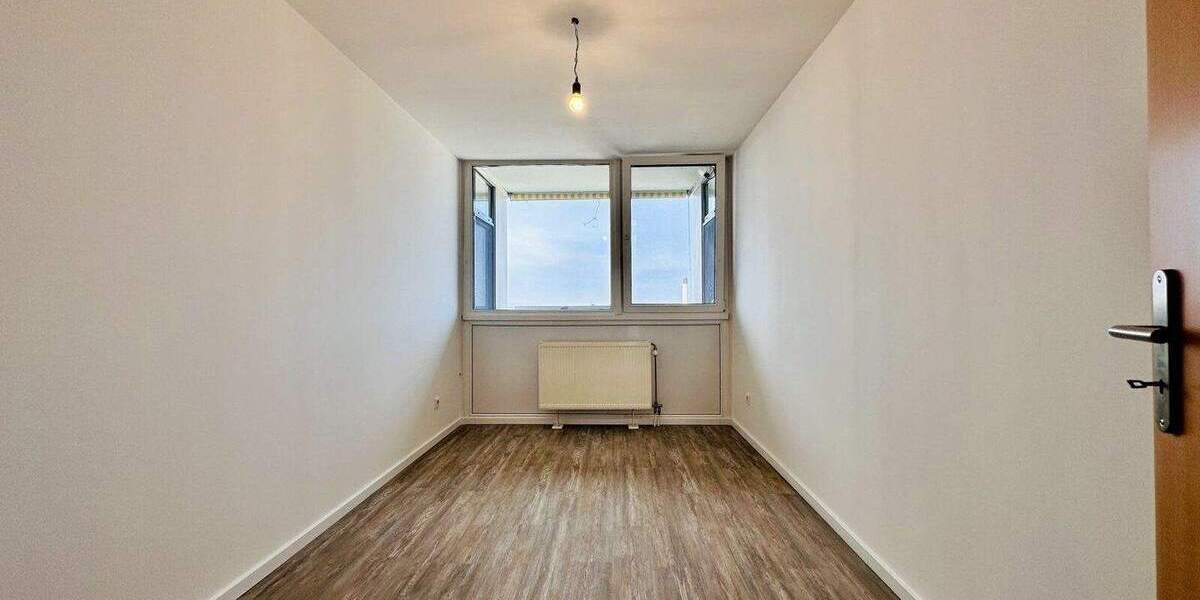 Erstbezug nach Renovierung: 4-Zimmerwohnung inklusive Zusatzapartment zu vermieten 4 zimmer
