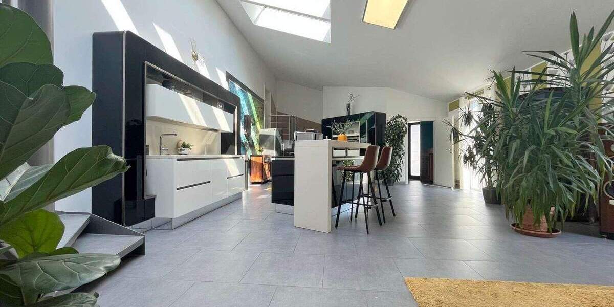 Einfamilienhaus Lohmar - 3 Zimmer, 185 m&sup2;, 599.000&euro; | Angebot:25739496