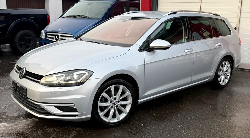 VW Golf 175.000 km 12.480 &euro; Solingen 42659