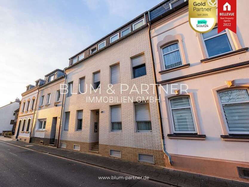 Haus zum Kaufen in Köln 595.000 € 214 m²