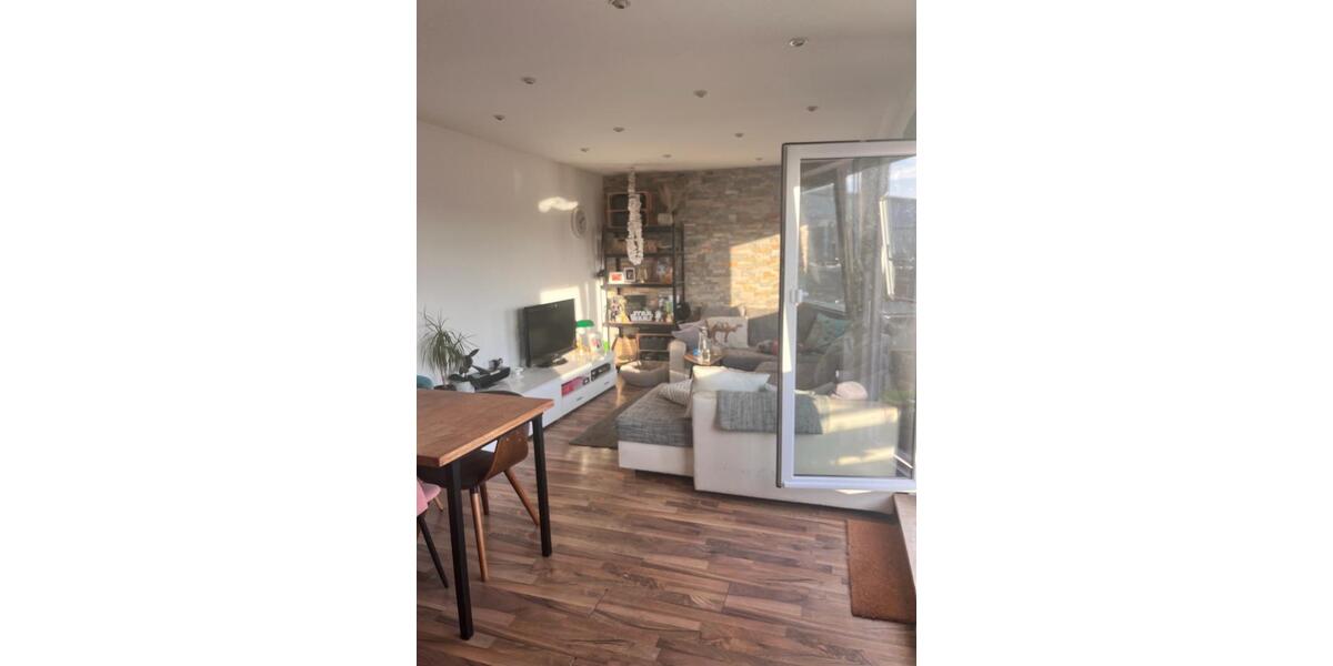 Vermietete Dachgeschoss Wohnung, rd. 50 qm 2 zimmer